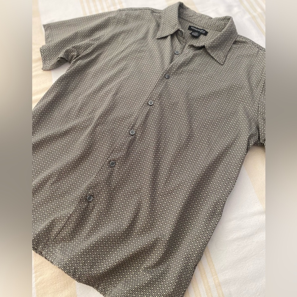 Kenneth Cole Button Down Patterned Short Sleeve S… - image 4